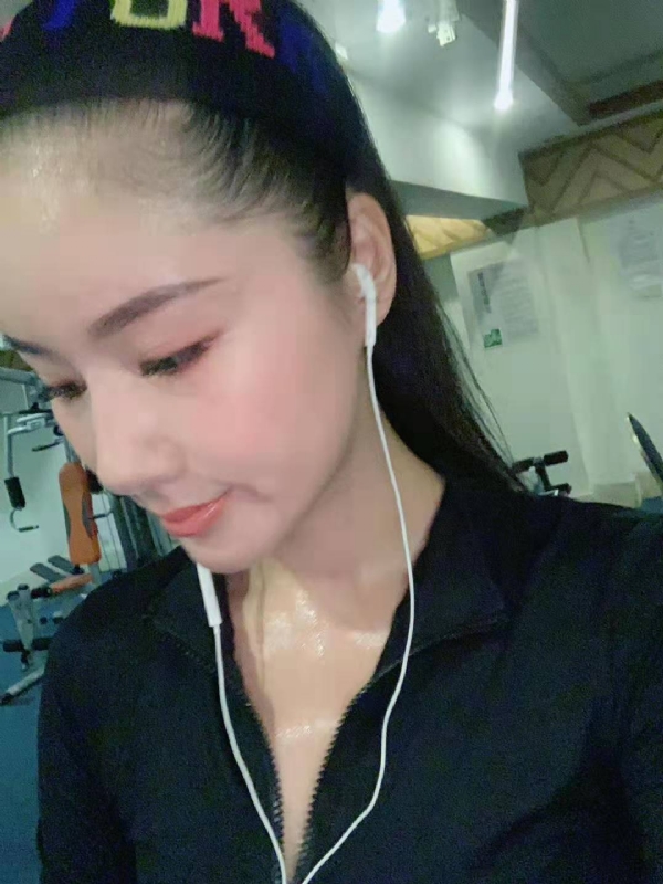 婷婷的第五张照片--深圳认干亲服务网