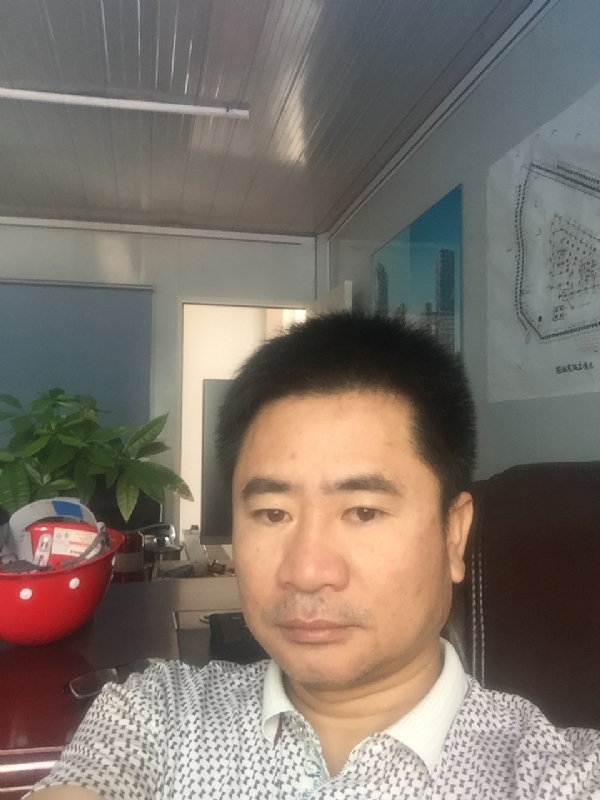 一步之遥的第一张照片--深圳认干亲服务网