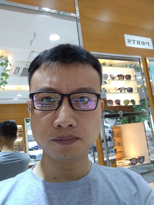 冰羽蓝的第一张照片--深圳认干亲服务网