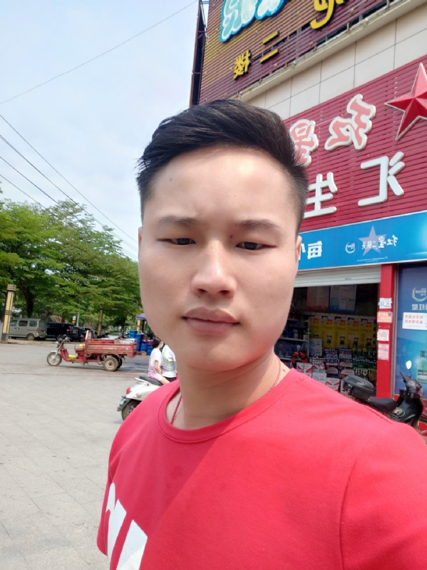 刘振军的第一张照片--深圳认干亲服务网