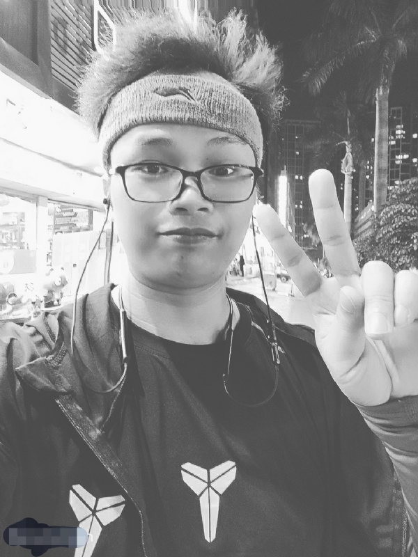 阿蒙的第一张照片--深圳认干亲服务网