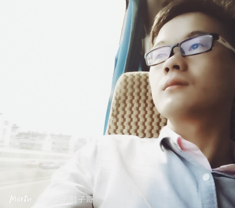 尹骏的第三张照片--深圳认干亲服务网