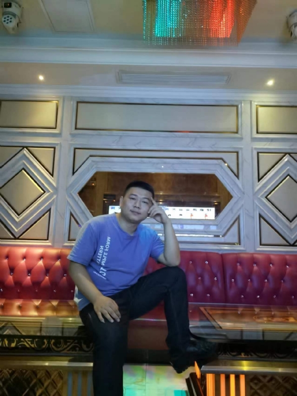 黄生的第四张照片--深圳认干亲服务网