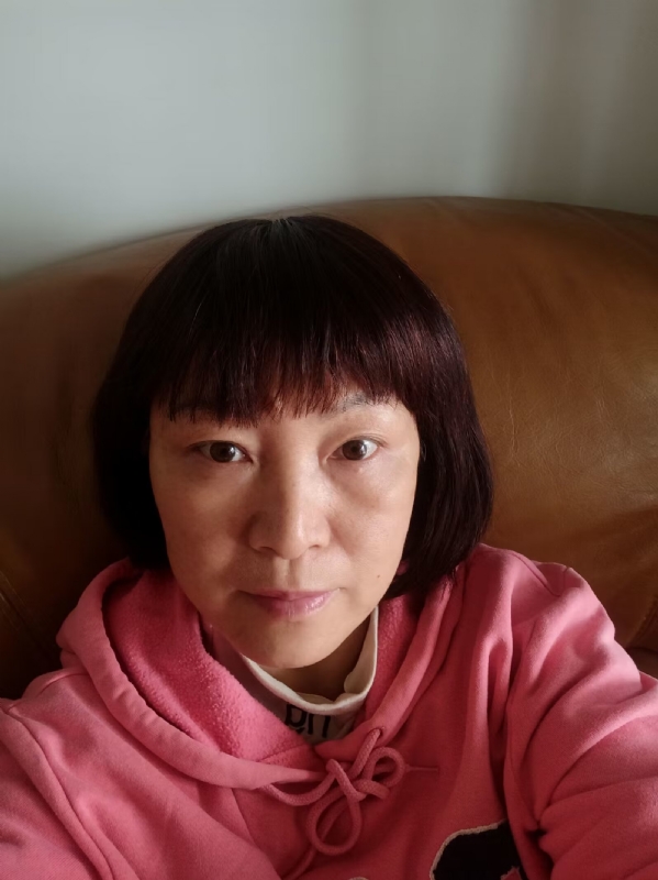 红玫瑰的第一张照片--深圳认干亲服务网