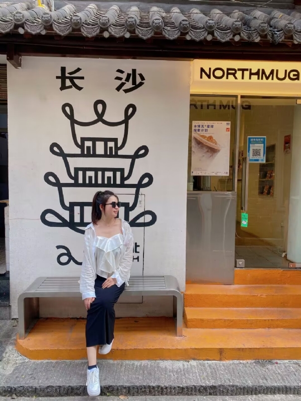 Lin的第二张照片--深圳认干亲服务网