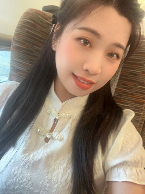 Lin的第三张照片--深圳认干亲服务网