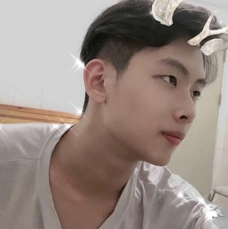 陆友的第一张照片--深圳认干亲服务网